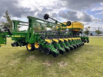 Main image John Deere DB60